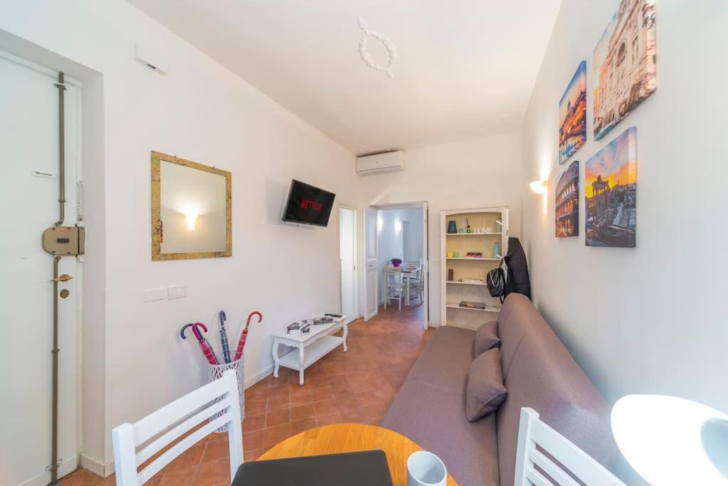 Trevi Domus Avignonesi Apartman Róma Kültér fotó